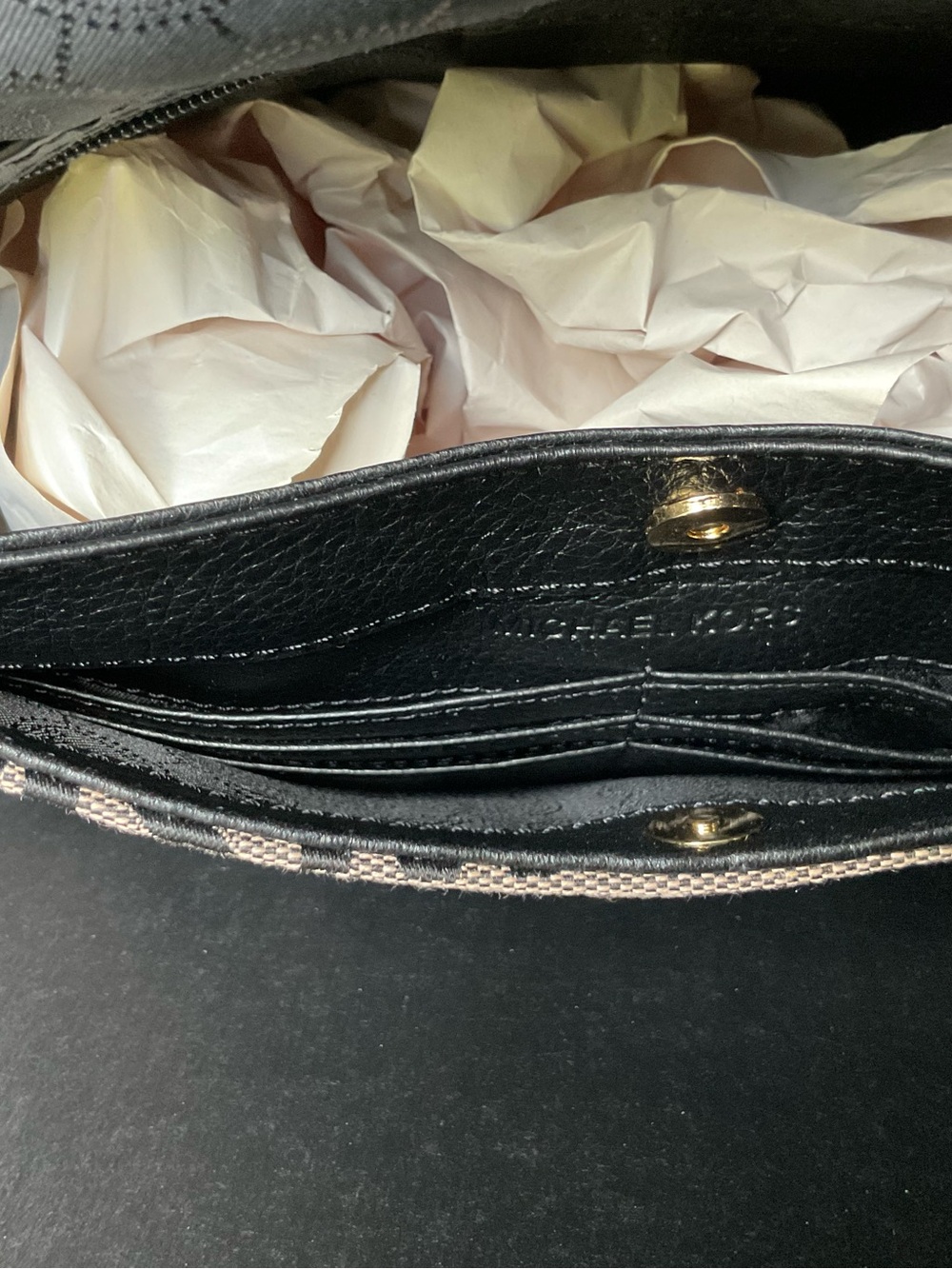Michael Kors Jet Set Black/Tan MK Logo Crossbody Md Tassel Conv $258 - Picture 12 of 16
